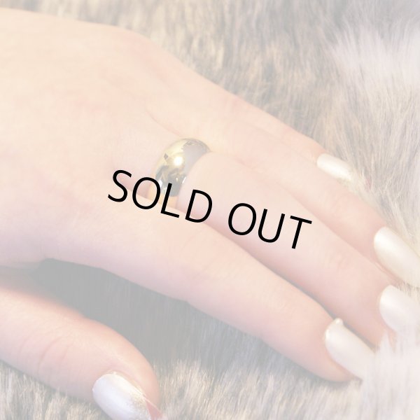 画像5: K24 純金 甲丸 リング 13号 10.28グラム お買い取り品 美しい鏡面の純金リングを再度磨き上げて新品と変わらない状態まで戻しました。 (5)